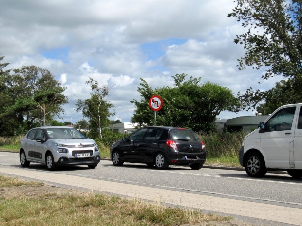 trafikkaos i karreblkminde